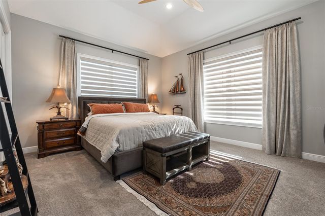 7121 NE 22ND COURT ROAD, Ocala, FL 34479