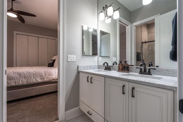 7121 NE 22ND COURT ROAD, Ocala, FL 34479