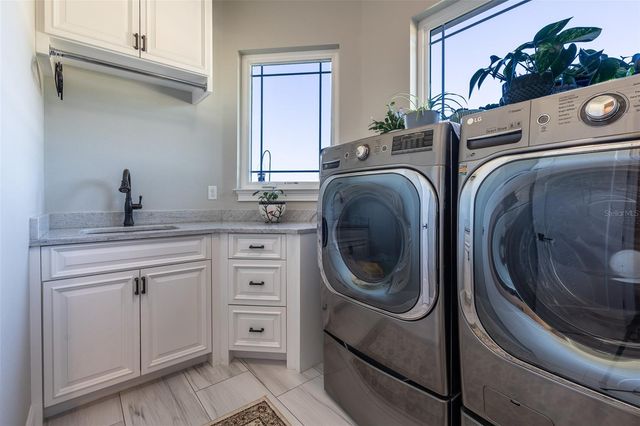 7121 NE 22ND COURT ROAD, Ocala, FL 34479