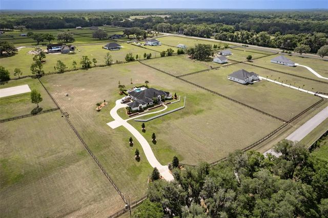 7121 NE 22ND COURT ROAD, Ocala, FL 34479