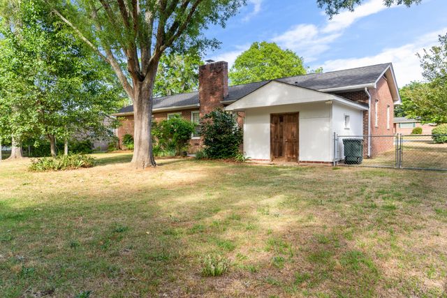 2753 Hillcrest Avenue, Orangeburg, SC 29118