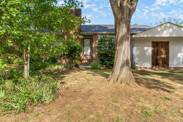 2753 Hillcrest Avenue, Orangeburg, SC 29118