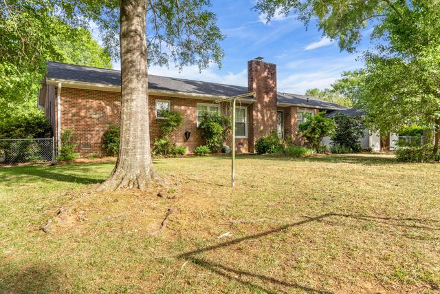 2753 Hillcrest Avenue, Orangeburg, SC 29118