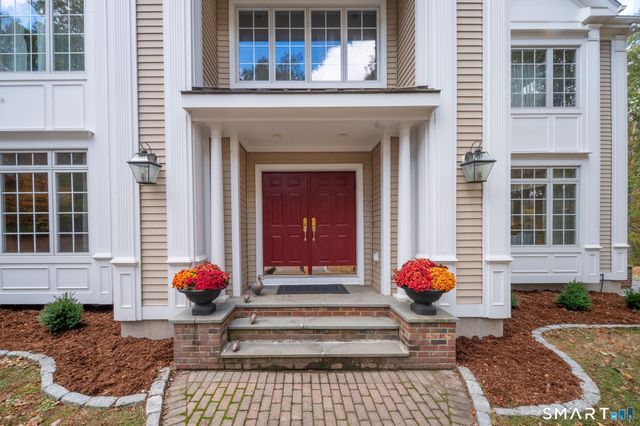 70 High Hill Circle, Madison, CT 06443