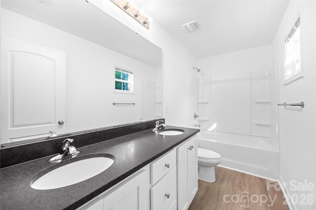 242 Valleybrook Lane, Troutman, NC 28166