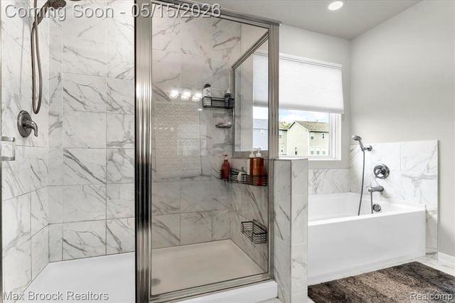 8401 Sharon Drive, White Lake, MI 48386