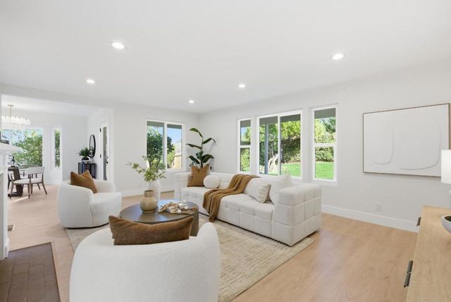 3062 Hillside Drive, Burlingame, CA 94010