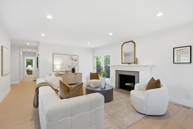 3062 Hillside Drive, Burlingame, CA 94010