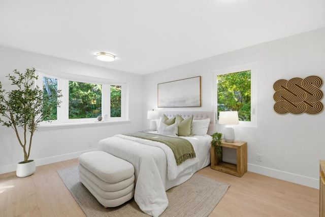 3062 Hillside Drive, Burlingame, CA 94010