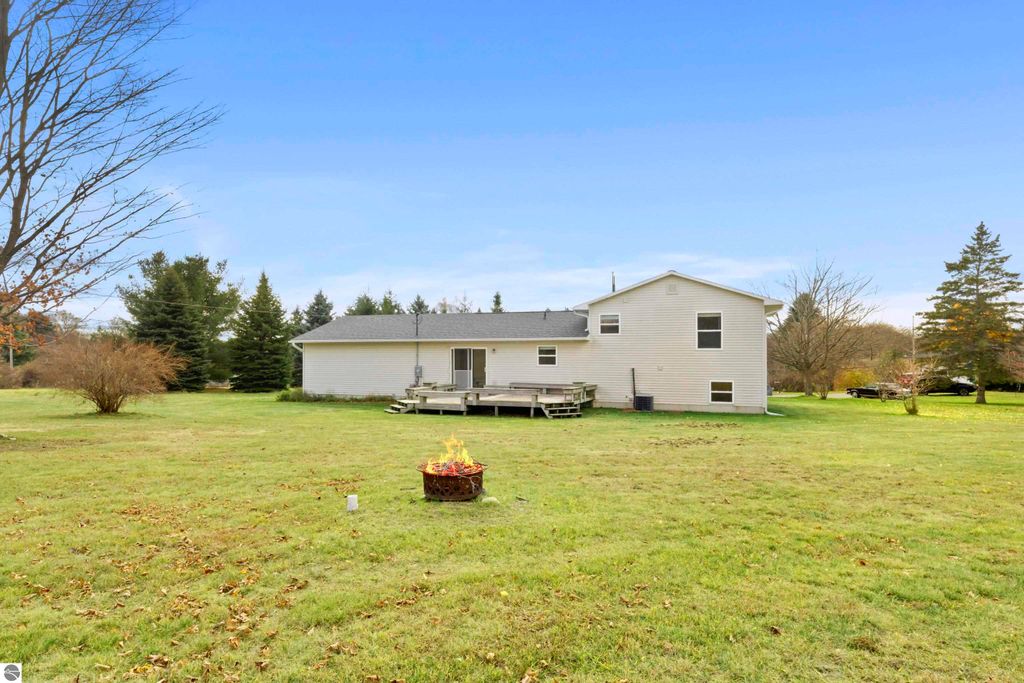 Image 17 of property listing at 1154 Martin Drive, Frankfort, MI 49635