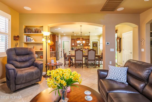 10253 S Black Surrey Drive, Vail, AZ 85641