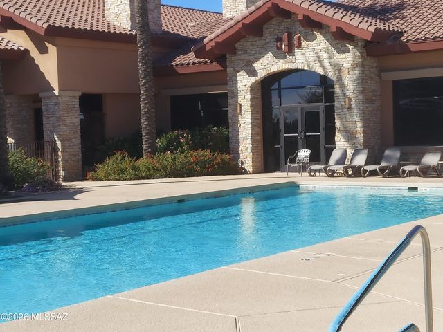 10253 S Black Surrey Drive, Vail, AZ 85641