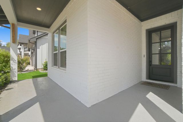 409 N Pilazzo Street, Montgomery, TX 77316