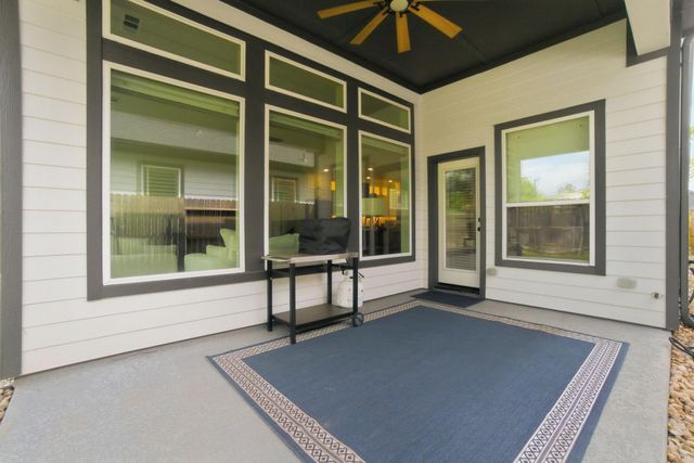 409 N Pilazzo Street, Montgomery, TX 77316