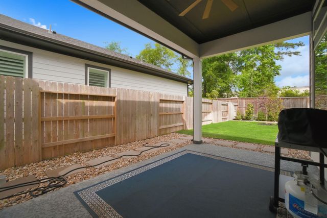 409 N Pilazzo Street, Montgomery, TX 77316