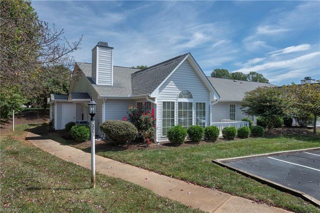 3801 Westridge Farm Lane, Clemmons, NC 27012