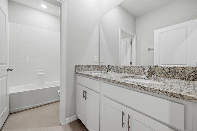 17526 NW 173RD ROAD, Alachua, FL 32615