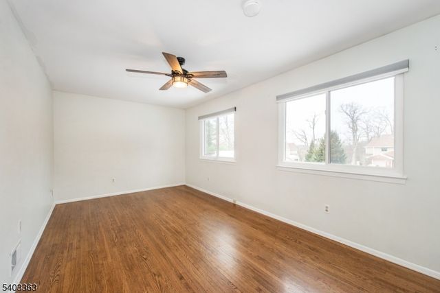 44 Littlewood Ct, Wayne Twp., NJ 07470