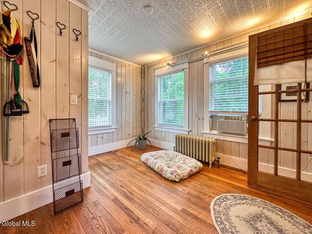 28 Hudson Street, Warrensburg, NY 12885