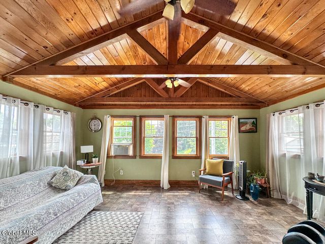 28 Hudson Street, Warrensburg, NY 12885