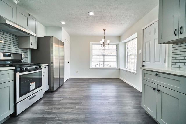 11011 Landsbury Court, Houston, TX 77099