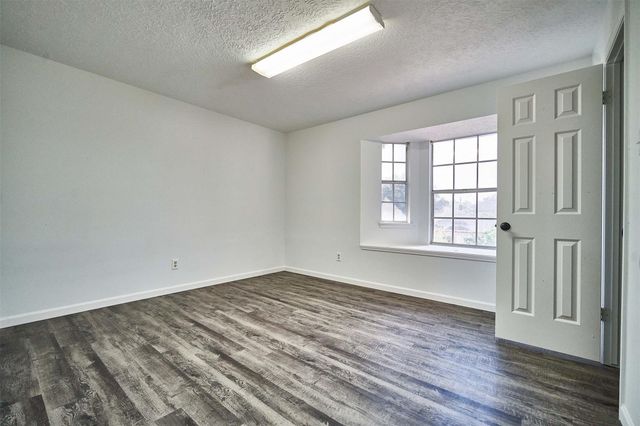 11011 Landsbury Court, Houston, TX 77099