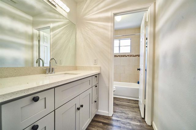 11011 Landsbury Court, Houston, TX 77099