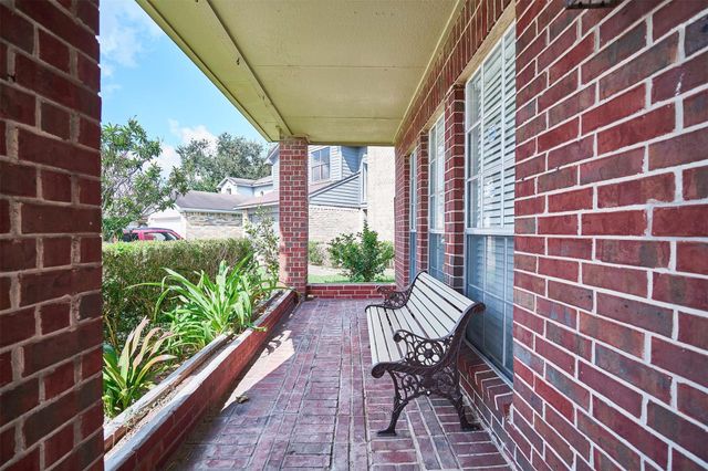 11011 Landsbury Court, Houston, TX 77099