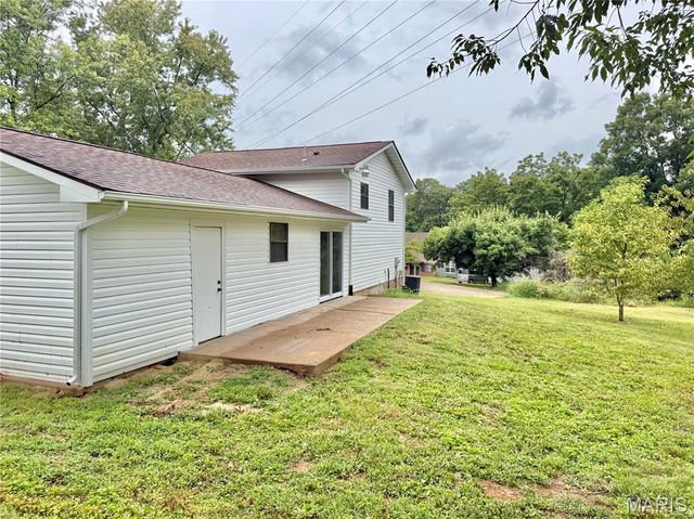 100 Pelican Drive, Park Hills, MO 63601