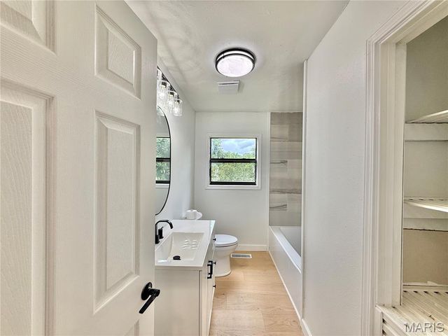 100 Pelican Drive, Park Hills, MO 63601