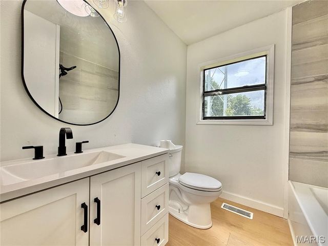 100 Pelican Drive, Park Hills, MO 63601