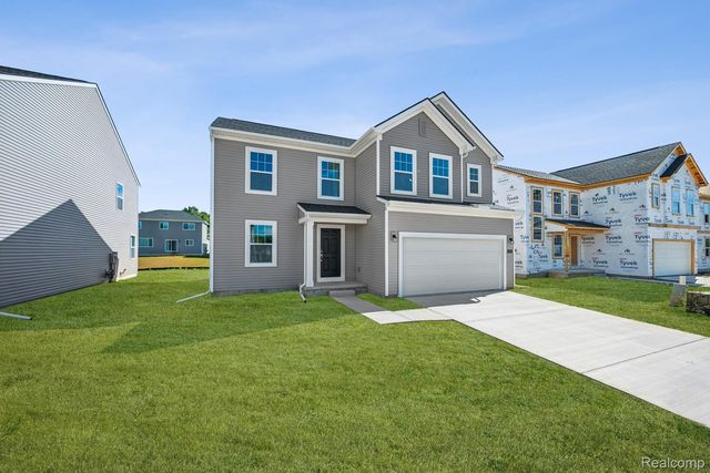 378 Edge Brook, Holly Township, MI 48442