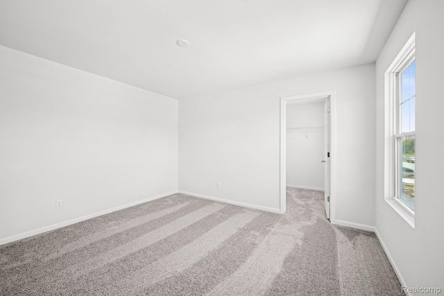 378 Edge Brook, Holly Township, MI 48442