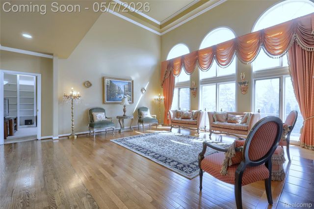 2007 Mapleridge Road, Rochester Hills, MI 48309