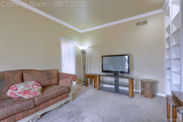 2007 Mapleridge Road, Rochester Hills, MI 48309
