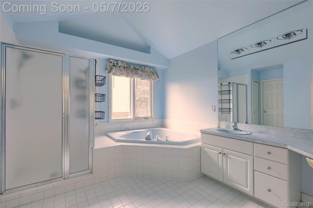 2007 Mapleridge Road, Rochester Hills, MI 48309