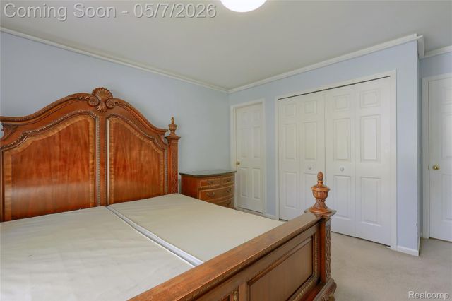 2007 Mapleridge Road, Rochester Hills, MI 48309