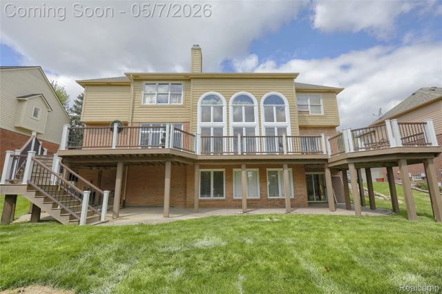 2007 Mapleridge Road, Rochester Hills, MI 48309