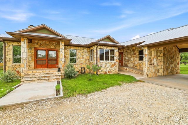 10275 W Carlsbad Loop, Carlsbad, TX 76934