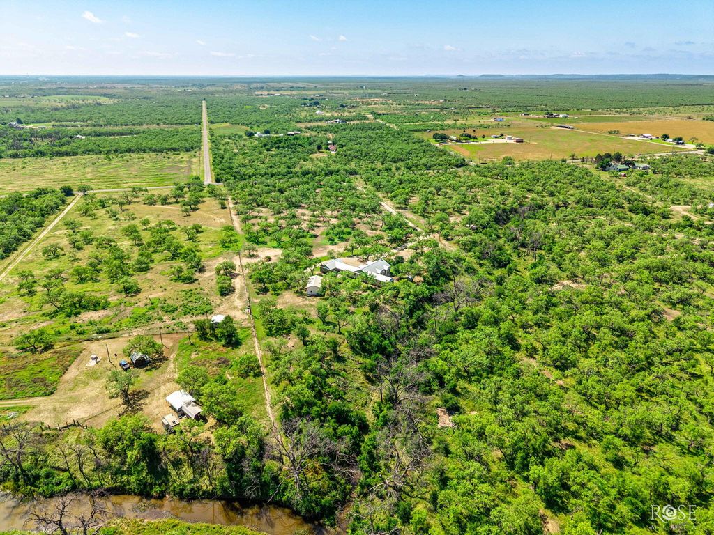 Image 61 of property listing at 10275 W Carlsbad Loop, Carlsbad, TX 76934