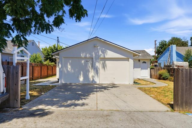 2369 Oakwood Drive, East Palo Alto, CA 94303