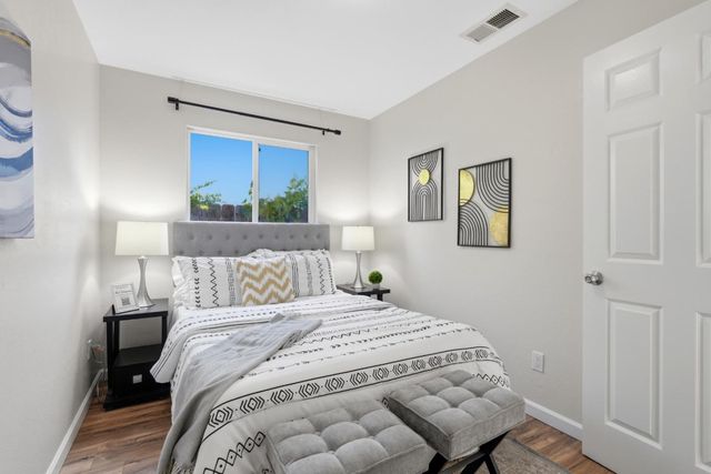 2369 Oakwood Drive, East Palo Alto, CA 94303