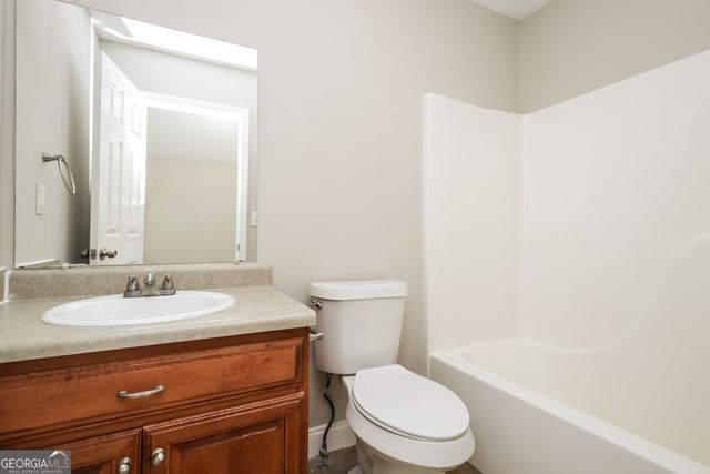 389 Glouchester Drive, Locust Grove, GA 30248