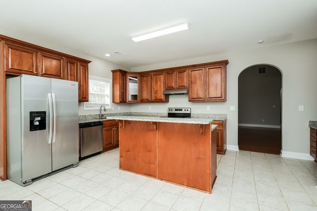 389 Glouchester Drive, Locust Grove, GA 30248