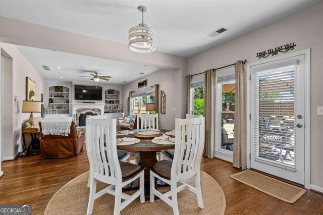 125 Fallen Oak Drive, Dallas, GA 30132