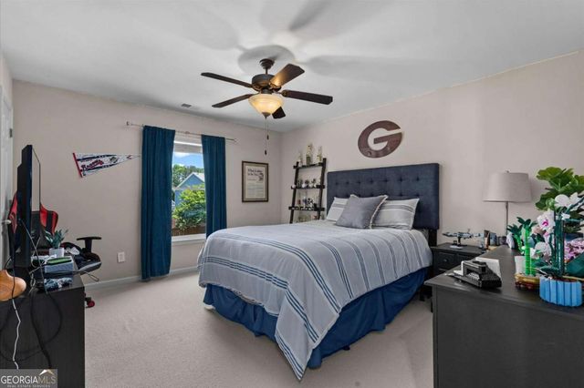 125 Fallen Oak Drive, Dallas, GA 30132