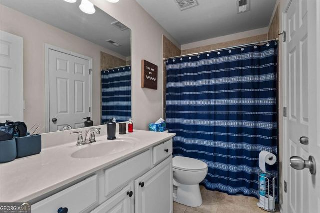 125 Fallen Oak Drive, Dallas, GA 30132