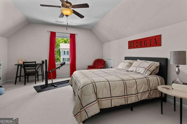 125 Fallen Oak Drive, Dallas, GA 30132