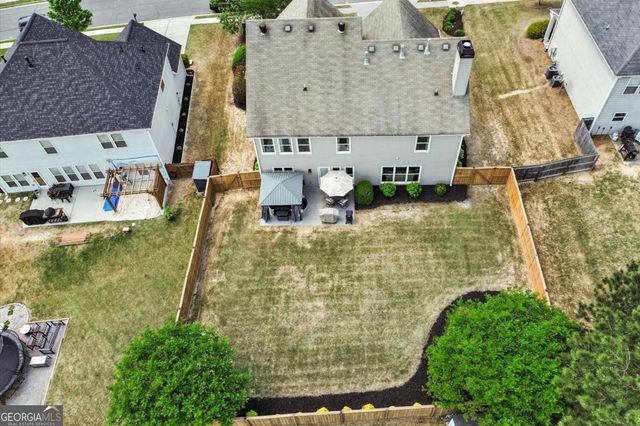 125 Fallen Oak Drive, Dallas, GA 30132