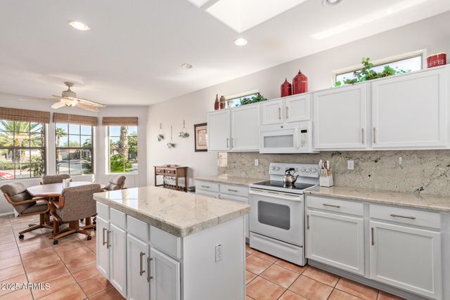 16355 W Desert Lily Drive, Surprise, AZ 85387